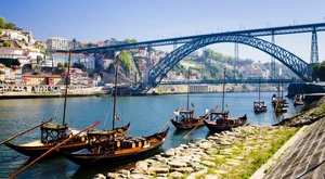 Voli Low Cost Porto Porto